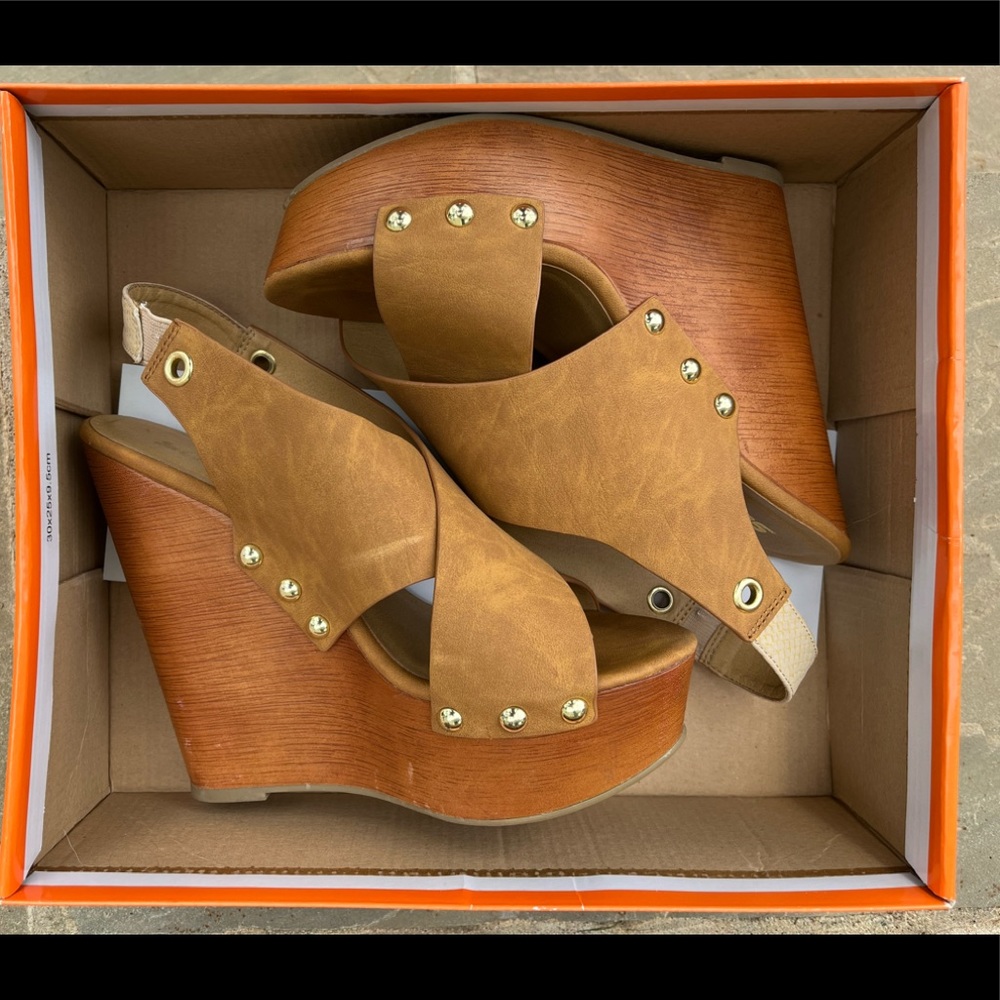Tan Wedge Heel